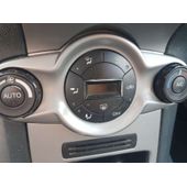Mando Climatizador para Ford Fiesta (Cb1)