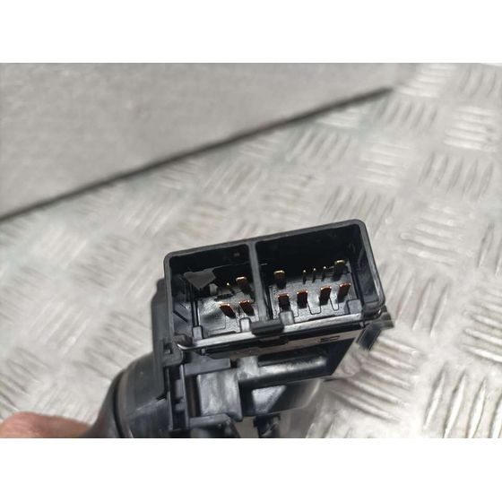 Mando Limpia para Toyota Yaris