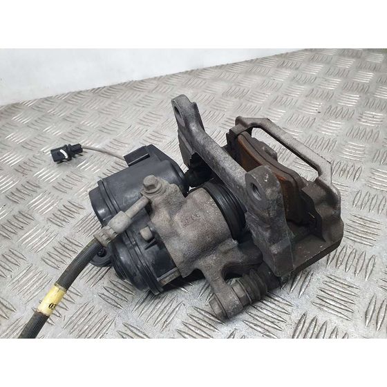 Pinza Freno Trasera Derecha para Audi A6 Berlina (4A2)