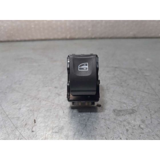 Mando Elevalunas Trasero Izquierdo para Dacia Sandero