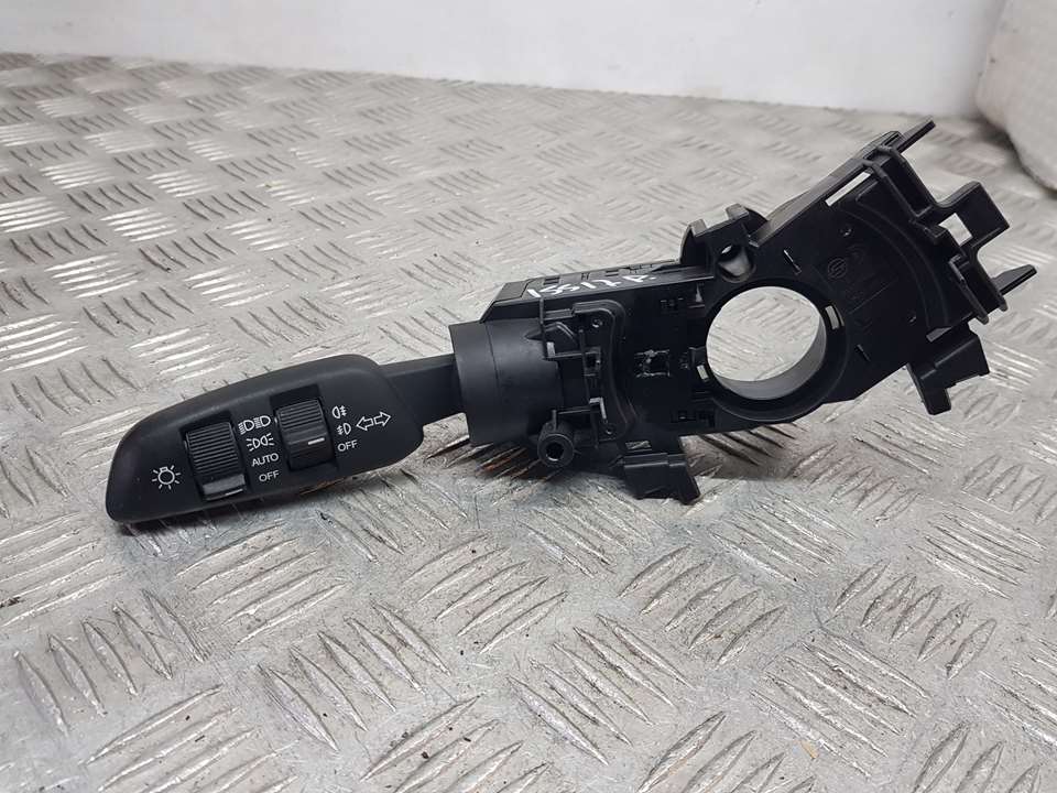 Mando Luces para Ssangyong Tivoli
