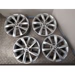 Juego Llantas para Skoda Octavia Lim. (5E3)