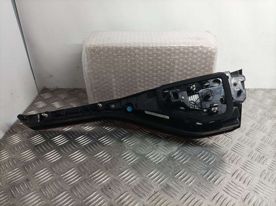 Piloto Trasero Izquierdo para Renault Megane Iv Berlina 5P
