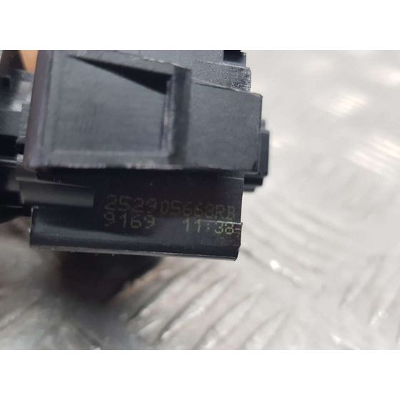 Mando Multifuncion para Dacia Sandero