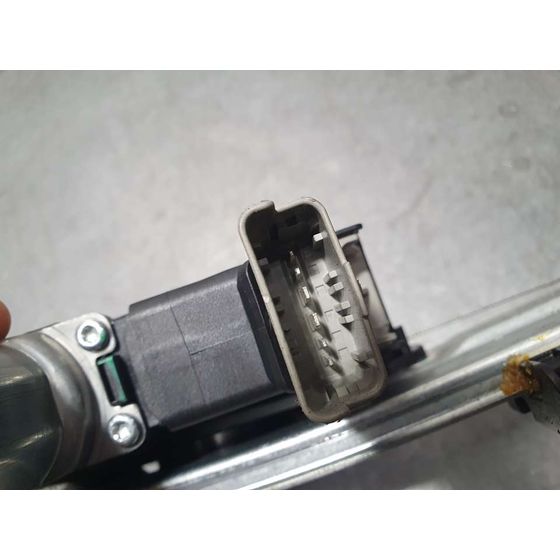 Elevalunas Delantero Izquierdo para Dacia Sandero