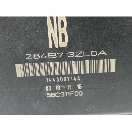 Caja Reles / Fusibles para Nissan Pulsar (C13)