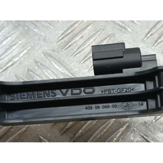 Modulo Electronico para Nissan Pulsar (C13)