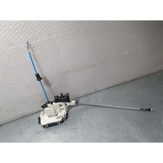 Cerradura Puerta Delantera Derecha para Mercedes-Benz Clase Gla (W156)