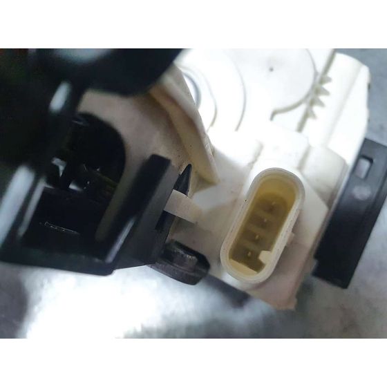 Cerradura Puerta Delantera Derecha para Mercedes-Benz Clase Gla (W156)