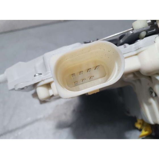 Cerradura Puerta Delantera Derecha para Seat Exeo Berlina (3R2)