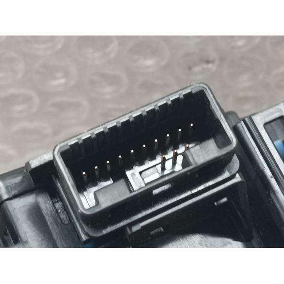 Mando Luces para Toyota Land Cruiser (J15)