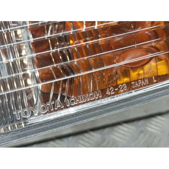 Piloto Delantero Izquierdo para Toyota Rav 4 (A2)