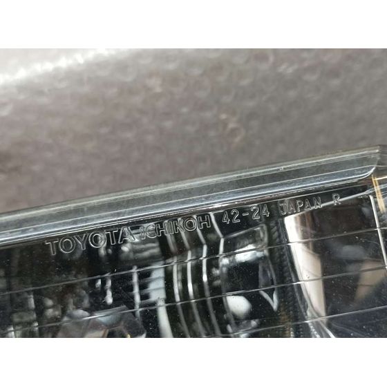Faro Antiniebla Derecho para Toyota Rav 4 (A2)