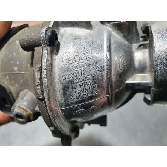 Faro Antiniebla Izquierdo para Kia Stonic (Ybcuv)