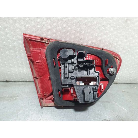 Piloto Trasero Derecho para Seat Ibiza St (6J8)