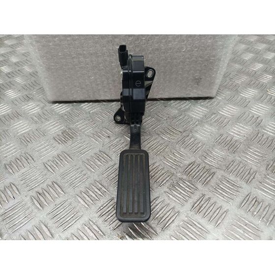 Potenciometro Pedal para Toyota Iq
