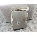 Caja Reles / Fusibles para Toyota Iq