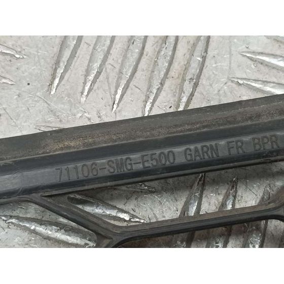 Rejilla Delantera para Honda Civic Berlina 5 (Fk)