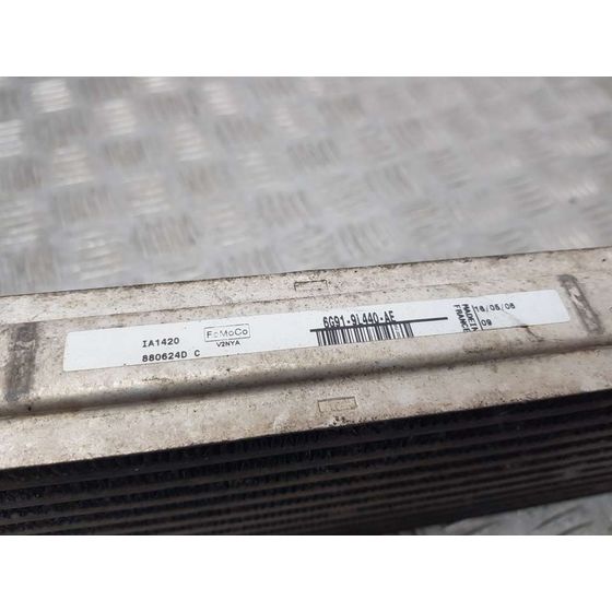 Intercooler para Ford Focus Berlina (Cap)