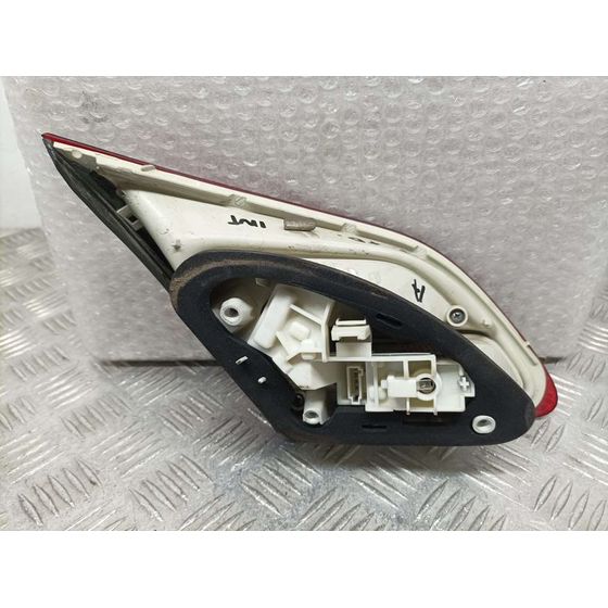 Piloto Trasero Derecho para Opel Astra J Lim.