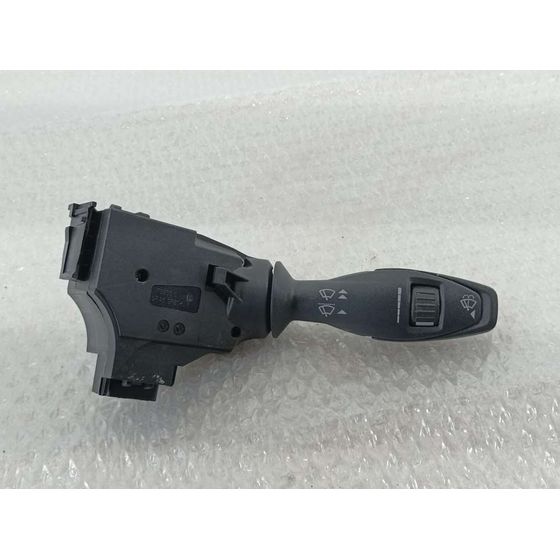 Mando Limpia para Ford Fiesta (Ccn)