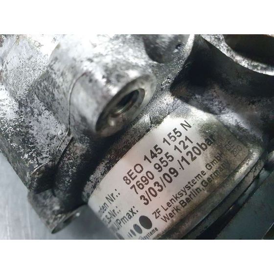 Bomba Direccion para Seat Exeo Berlina (3R2)
