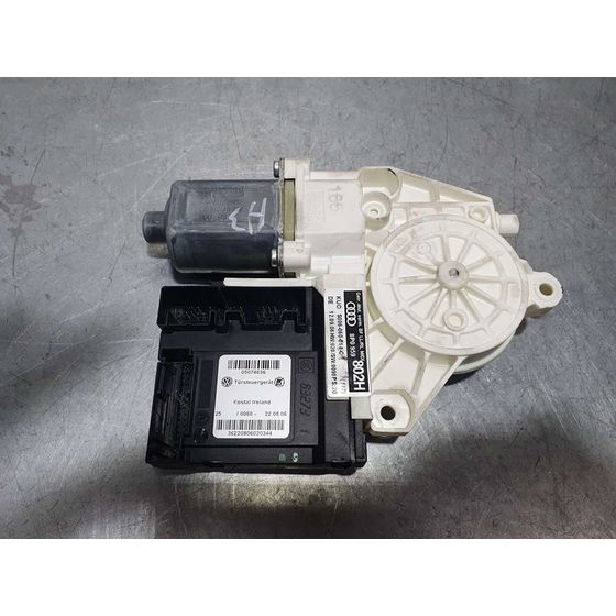 Motor Elevalunas Delantero Derecho para Audi A3 Sportback (8P)