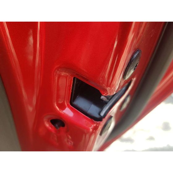 Cerradura Puerta Trasera Derecha para Mitsubishi Colt