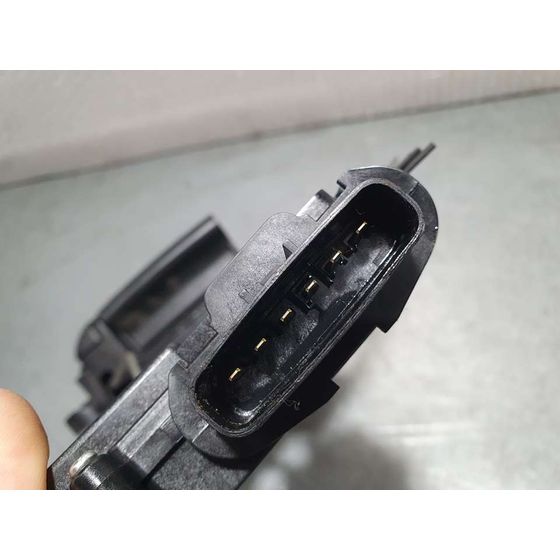 Cerradura Puerta Trasera Izquierda para Mazda 5 Berl. (Cr)