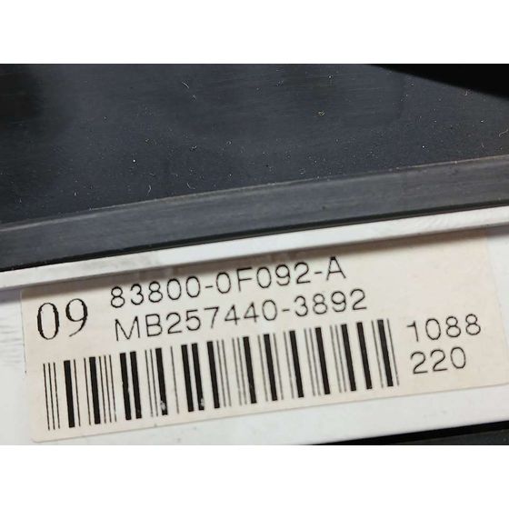Cuadro Instrumentos para Toyota Corolla Verso (R1)