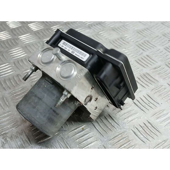 Abs para Toyota Corolla Verso (R1)