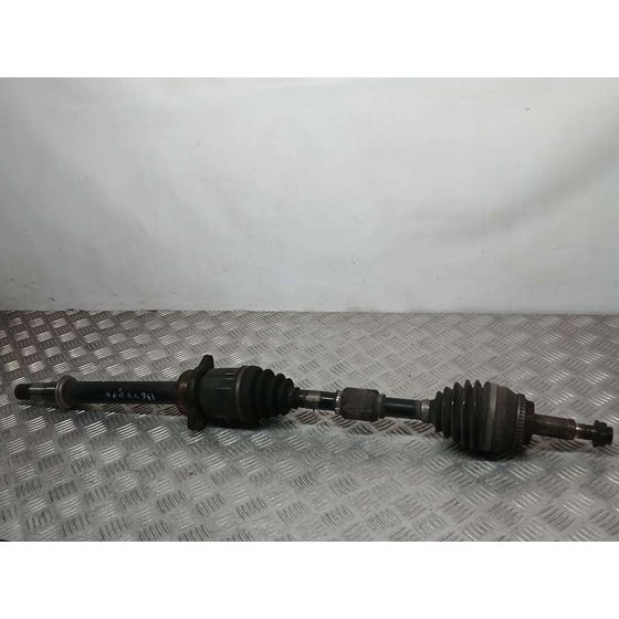 Transmision Delantera Derecha para Toyota Corolla Verso (R1)
