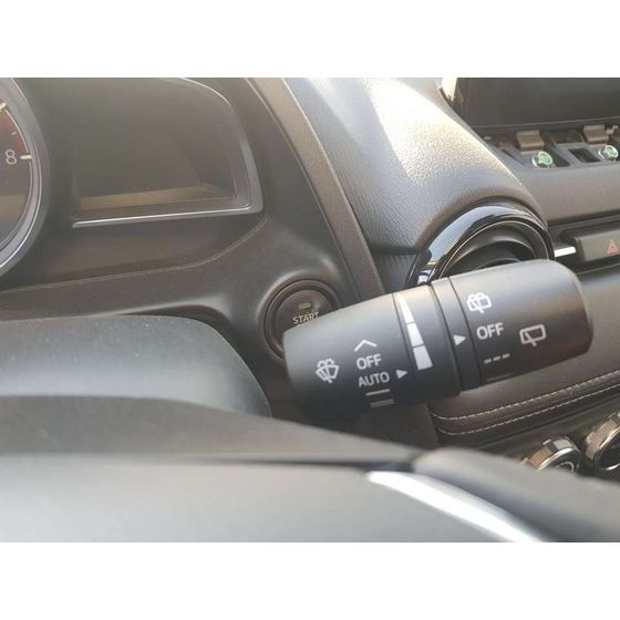 Mando Luces Y Limpia para Mazda 2 Lim. ()
