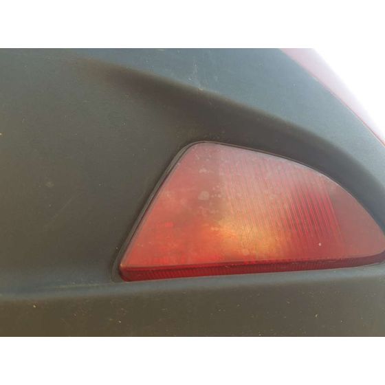 Piloto Trasero Derecho Paragolpes para Mazda 2 Lim. ()