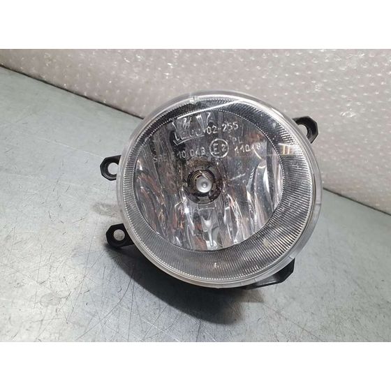 Faro Antiniebla Derecho para Toyota Yaris