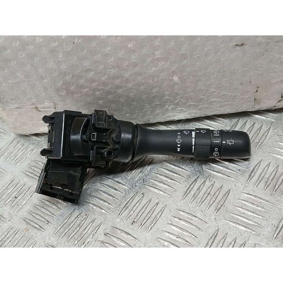 Mando Limpia para Toyota Verso