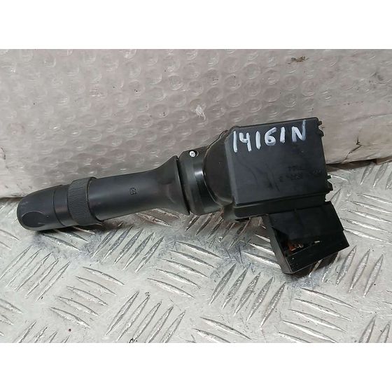 Mando Limpia para Toyota Verso
