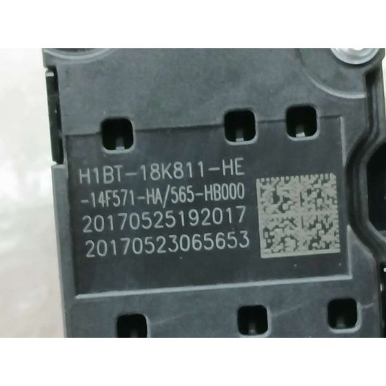 Mando Radio para Ford Fiesta (Ce1)