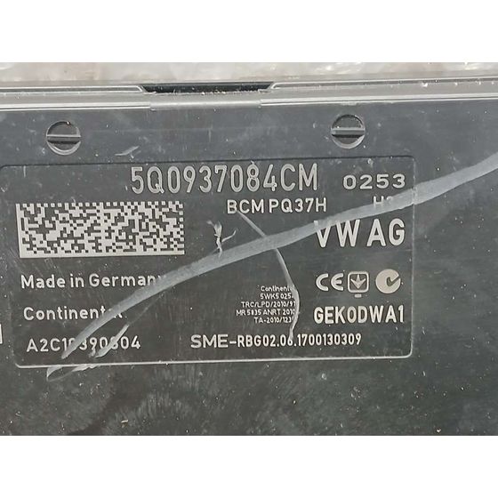 Caja Reles / Fusibles para Volkswagen Golf Vii Sportsvan