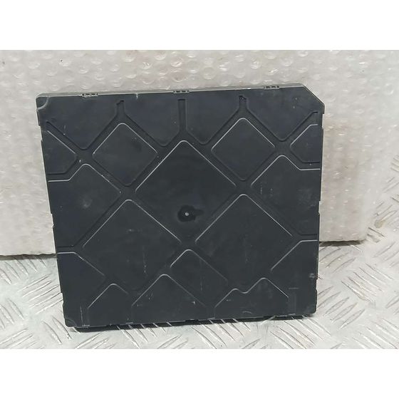 Caja Reles / Fusibles para Volkswagen Golf Vii Sportsvan