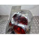 Piloto Trasero Derecho para Toyota Corolla Verso (R1)