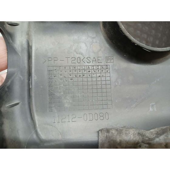 Tapa Motor para Toyota Corolla Verso (R1)