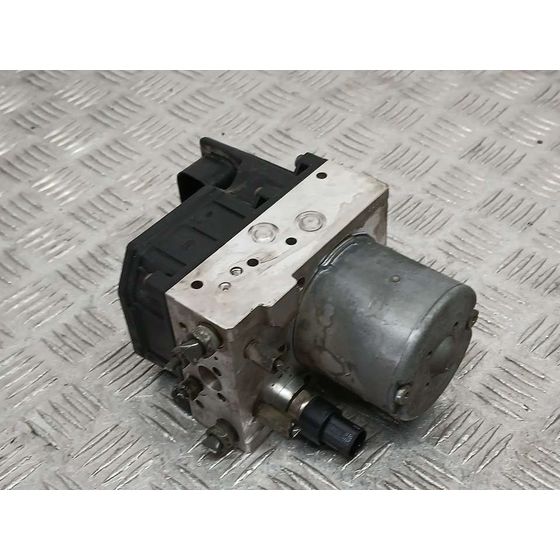 Abs para Toyota Corolla Verso (R1)