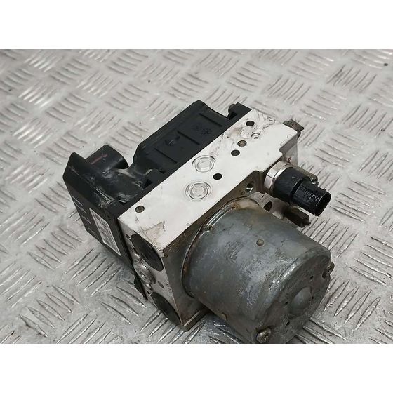 Abs para Toyota Corolla Verso (R1)