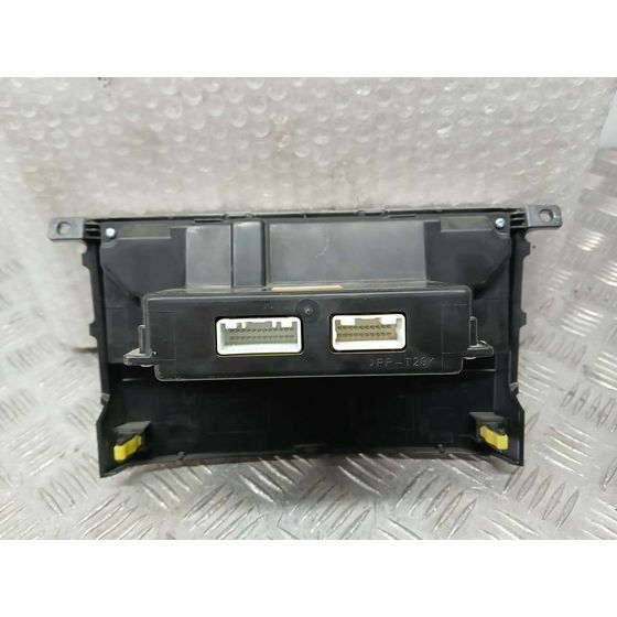 Mando Climatizador para Toyota Corolla Verso (R1)
