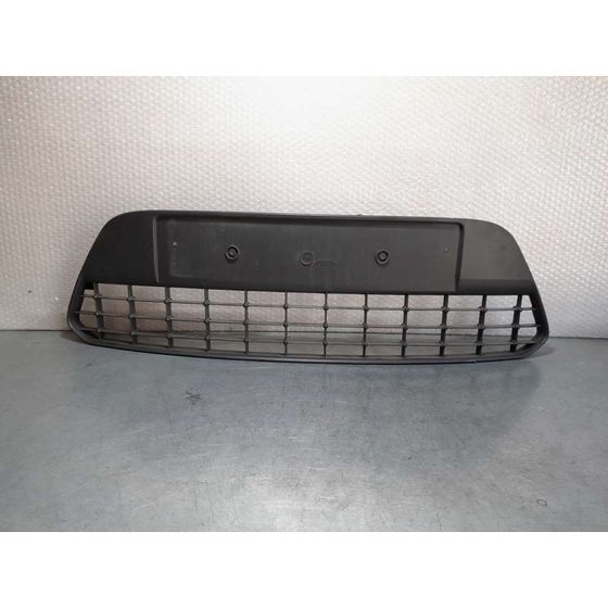 Rejilla Delantera para Ford Focus C-Max (Cap)