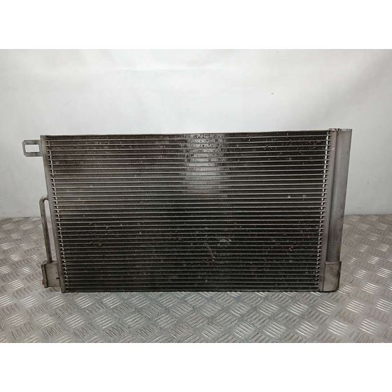 Condensador / Radiador Aire Acondicionado para Fiat Grande Punto (199)