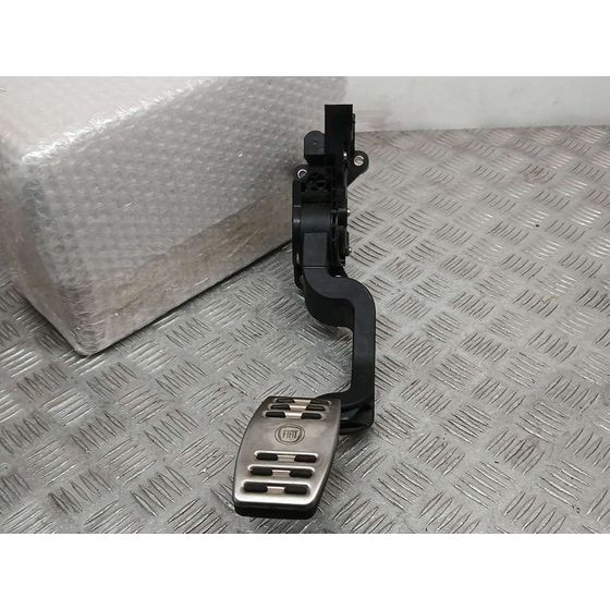 Potenciometro Pedal para Fiat Bravo (198)