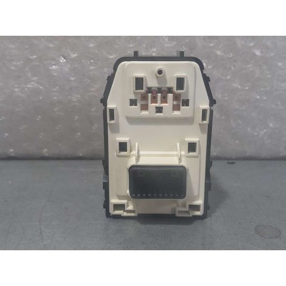 Mando Retrovisor para Kia Rio (Yb)