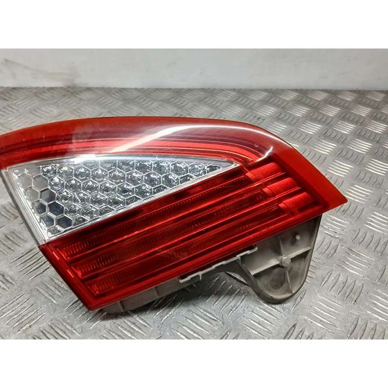 Piloto Trasero Izquierdo para Ford Mondeo Ber. (Ca2)